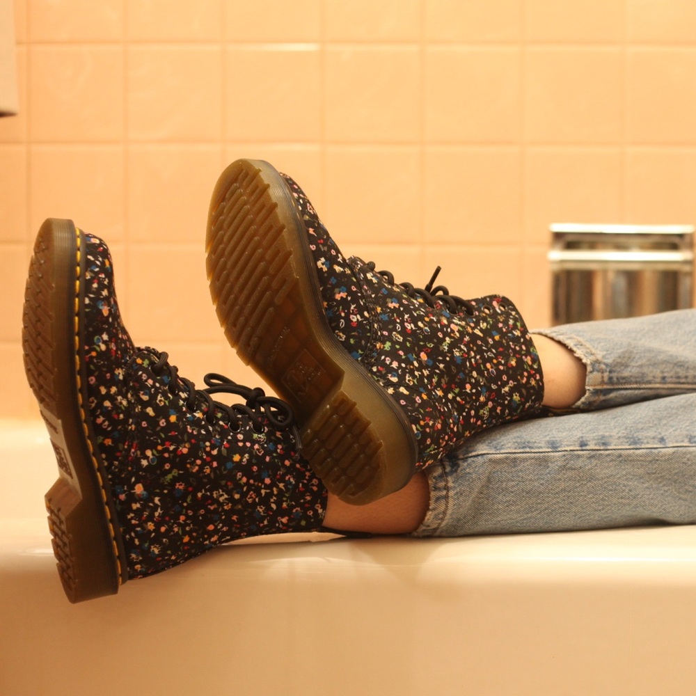 Floral Dr. Martins